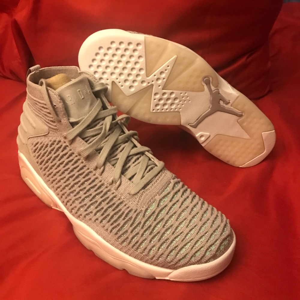 Jordan Flyknit Elevation 23 “Grey”
